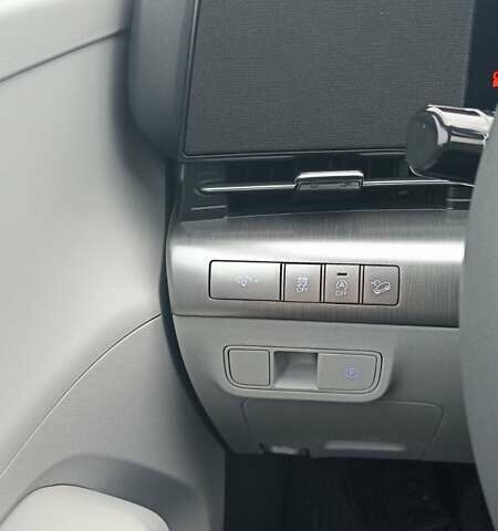 Белый Хендай Kona, объемом двигателя 2 л и пробегом 19 тыс. км за 26600 $, фото 29 на Automoto.ua