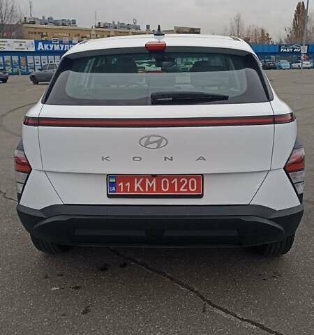Белый Хендай Kona, объемом двигателя 2 л и пробегом 19 тыс. км за 26600 $, фото 7 на Automoto.ua