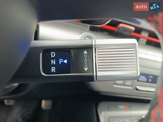 Білий Хендай Kona, об'ємом двигуна 1.58 л та пробігом 8 тис. км за 33700 $, фото 41 на Automoto.ua