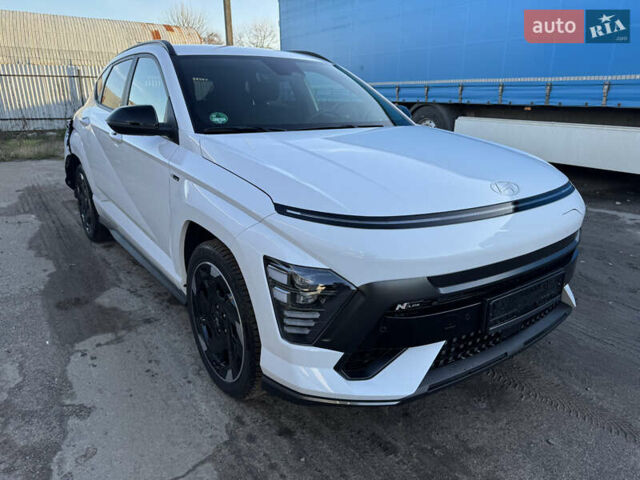 Білий Хендай Kona, об'ємом двигуна 0 л та пробігом 12 тис. км за 24500 $, фото 4 на Automoto.ua