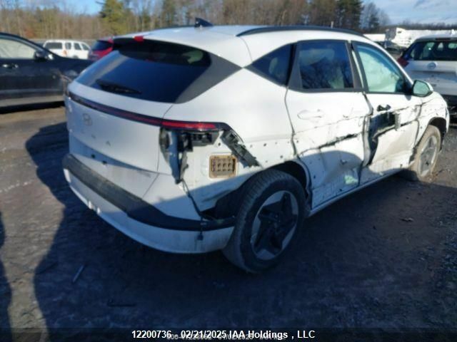 Білий Хендай Kona, об'ємом двигуна 0 л та пробігом 4 тис. км за 15300 $, фото 5 на Automoto.ua