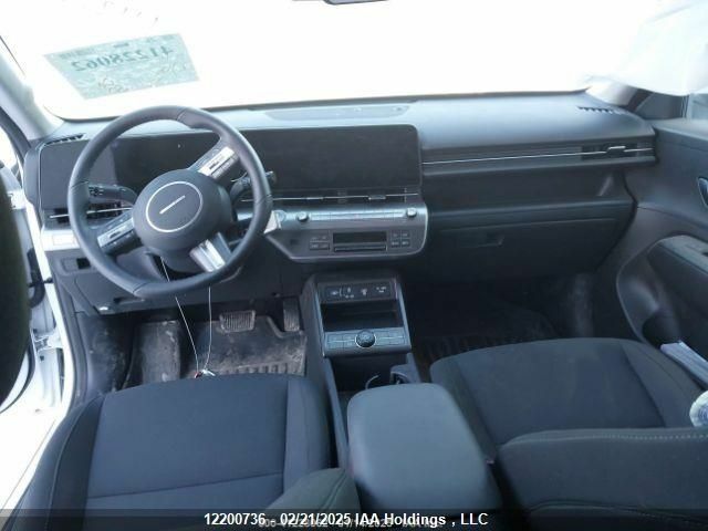 Білий Хендай Kona, об'ємом двигуна 0 л та пробігом 4 тис. км за 15300 $, фото 8 на Automoto.ua