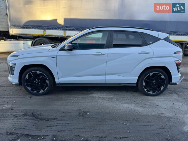 Білий Хендай Kona, об'ємом двигуна 0 л та пробігом 12 тис. км за 24500 $, фото 2 на Automoto.ua