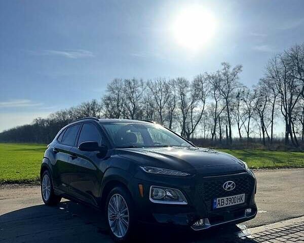 Черный Хендай Kona, объемом двигателя 2 л и пробегом 115 тыс. км за 14300 $, фото 1 на Automoto.ua