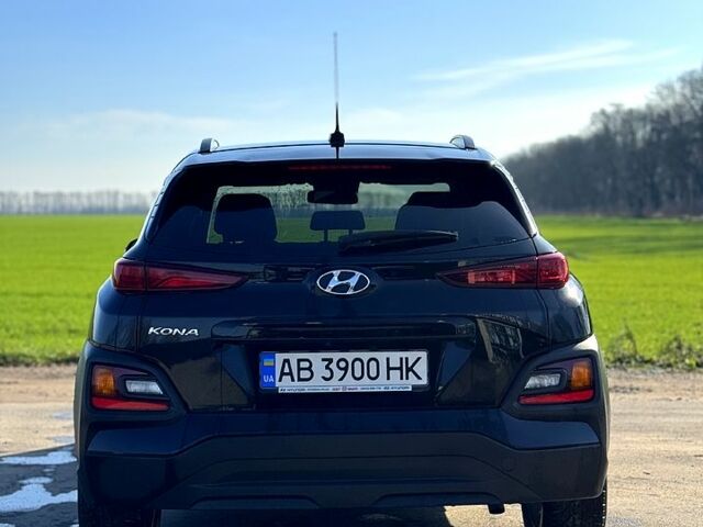 Чорний Хендай Kona, об'ємом двигуна 2 л та пробігом 115 тис. км за 14300 $, фото 3 на Automoto.ua