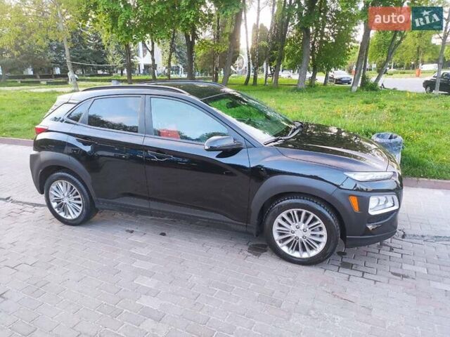 Черный Хендай Kona, объемом двигателя 2 л и пробегом 117 тыс. км за 15600 $, фото 1 на Automoto.ua