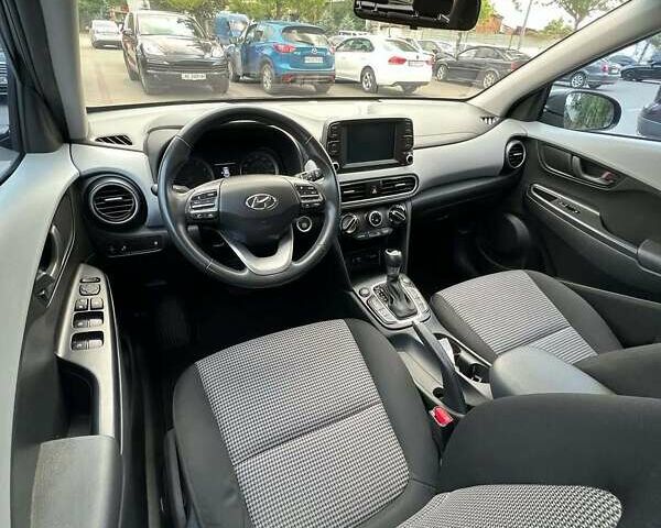 Хендай Kona 2018 в Львове на Automoto.ua Черный Хендай Kona, объемом двигателя 2 л и пробегом 83 тыс. км за 15800 $, фото 9 на Automoto.ua