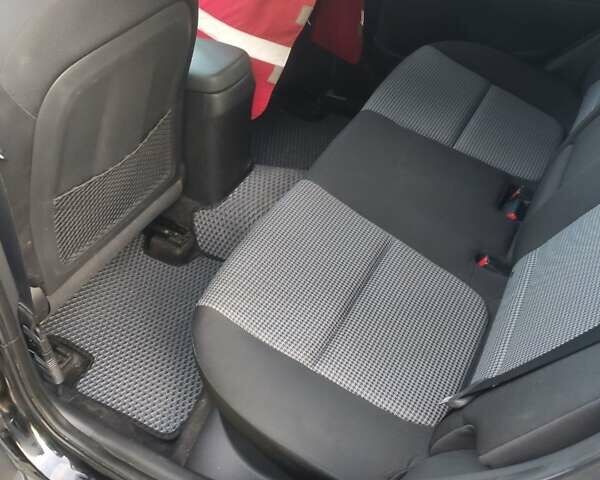 Черный Хендай Kona, объемом двигателя 2 л и пробегом 117 тыс. км за 15600 $, фото 6 на Automoto.ua