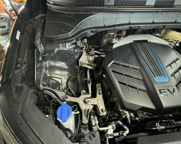 Чорний Хендай Kona, об'ємом двигуна 0 л та пробігом 33 тис. км за 19190 $, фото 14 на Automoto.ua