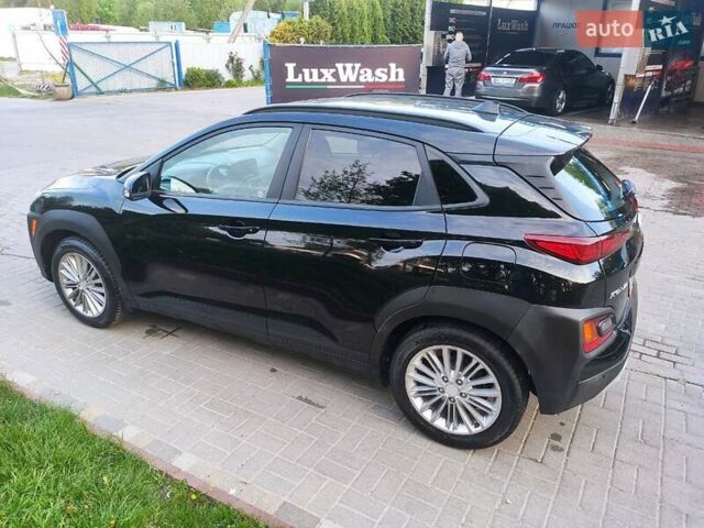 Черный Хендай Kona, объемом двигателя 2 л и пробегом 117 тыс. км за 15600 $, фото 2 на Automoto.ua