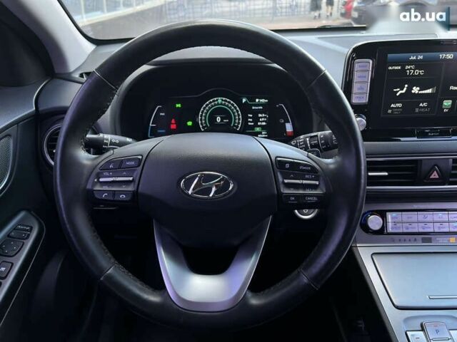 Чорний Хендай Kona, об'ємом двигуна 0 л та пробігом 40 тис. км за 17900 $, фото 23 на Automoto.ua