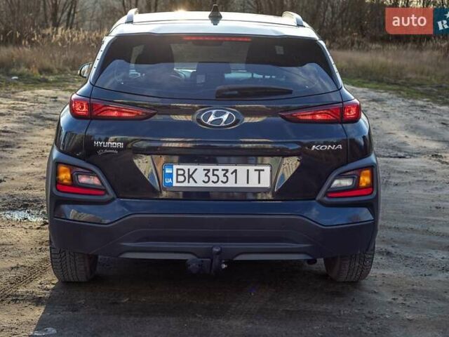 Черный Хендай Kona, объемом двигателя 1.59 л и пробегом 94 тыс. км за 16500 $, фото 2 на Automoto.ua
