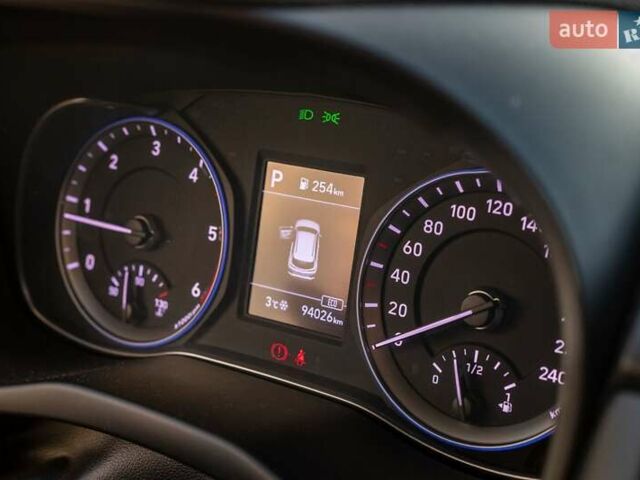 Черный Хендай Kona, объемом двигателя 1.59 л и пробегом 94 тыс. км за 16500 $, фото 18 на Automoto.ua