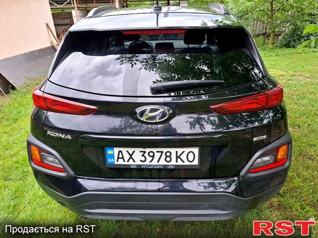 Чорний Хендай Kona, об'ємом двигуна 2 л та пробігом 18 тис. км за 17000 $, фото 1 на Automoto.ua