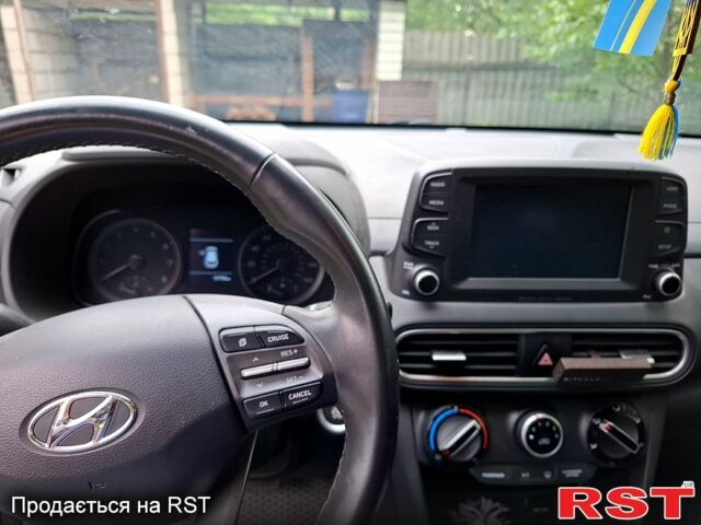 Чорний Хендай Kona, об'ємом двигуна 2 л та пробігом 18 тис. км за 17000 $, фото 9 на Automoto.ua