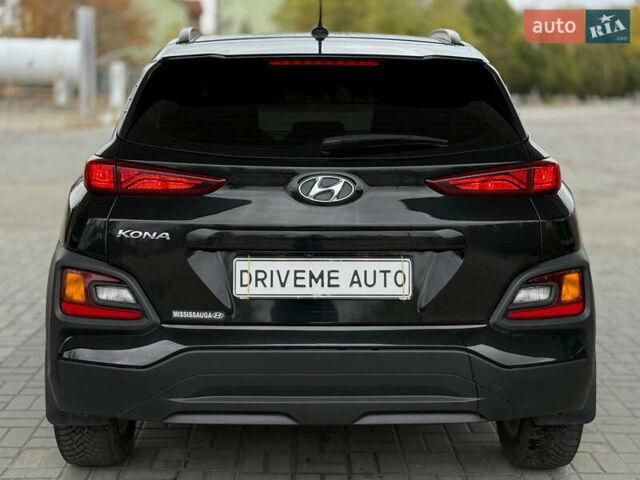 Черный Хендай Kona, объемом двигателя 2 л и пробегом 121 тыс. км за 13699 $, фото 5 на Automoto.ua