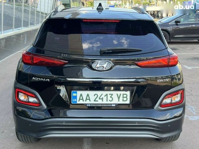 Чорний Хендай Kona, об'ємом двигуна 0 л та пробігом 40 тис. км за 17900 $, фото 4 на Automoto.ua