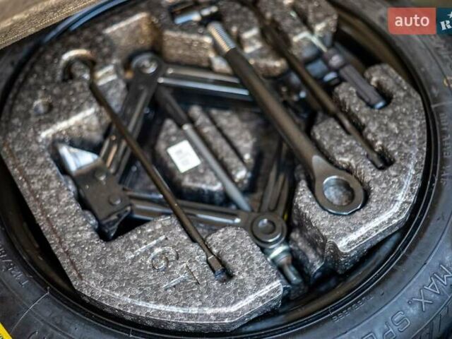 Черный Хендай Kona, объемом двигателя 1.59 л и пробегом 94 тыс. км за 16500 $, фото 13 на Automoto.ua