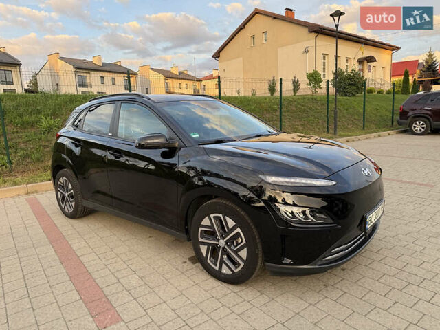 Черный Хендай Kona, объемом двигателя 0 л и пробегом 34 тыс. км за 19800 $, фото 32 на Automoto.ua