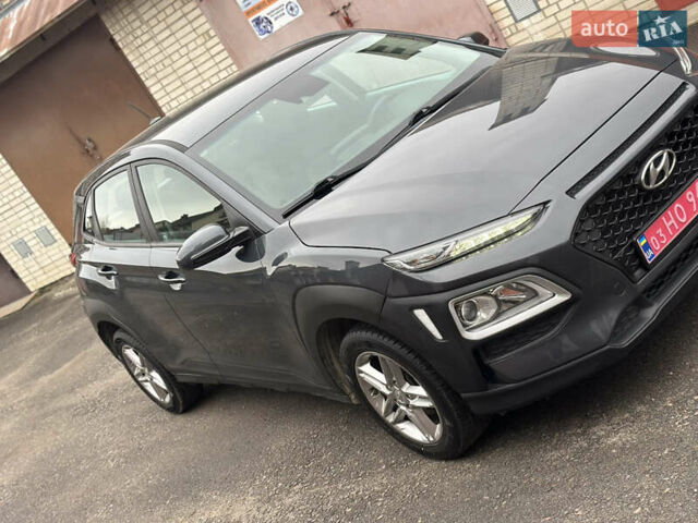 Чорний Хендай Kona, об'ємом двигуна 2 л та пробігом 137 тис. км за 14800 $, фото 5 на Automoto.ua
