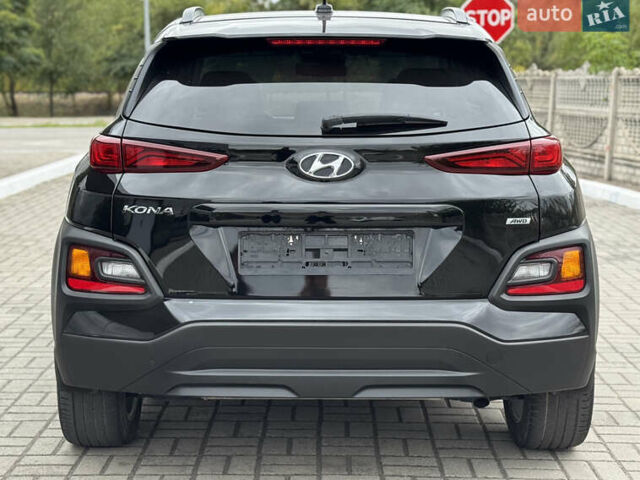 Чорний Хендай Kona, об'ємом двигуна 2 л та пробігом 80 тис. км за 16950 $, фото 8 на Automoto.ua