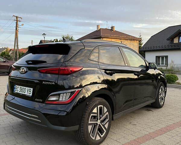 Черный Хендай Kona, объемом двигателя 0 л и пробегом 34 тыс. км за 19800 $, фото 12 на Automoto.ua