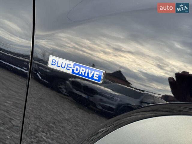 Черный Хендай Kona, объемом двигателя 0 л и пробегом 140 тыс. км за 17900 $, фото 25 на Automoto.ua