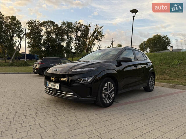 Черный Хендай Kona, объемом двигателя 0 л и пробегом 34 тыс. км за 19800 $, фото 28 на Automoto.ua