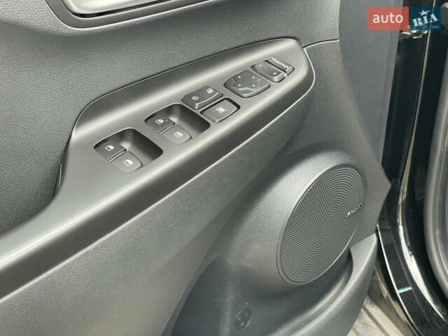 Черный Хендай Kona, объемом двигателя 0 л и пробегом 34 тыс. км за 19800 $, фото 34 на Automoto.ua