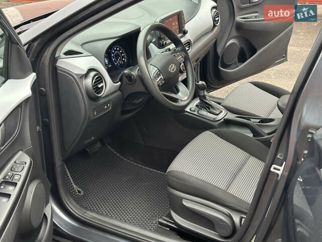 Чорний Хендай Kona, об'ємом двигуна 2 л та пробігом 137 тис. км за 14800 $, фото 14 на Automoto.ua