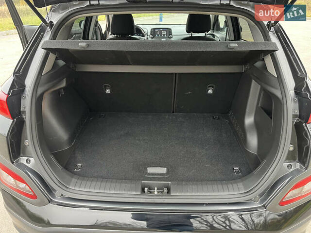 Чорний Хендай Kona, об'ємом двигуна 0 л та пробігом 41 тис. км за 17500 $, фото 33 на Automoto.ua