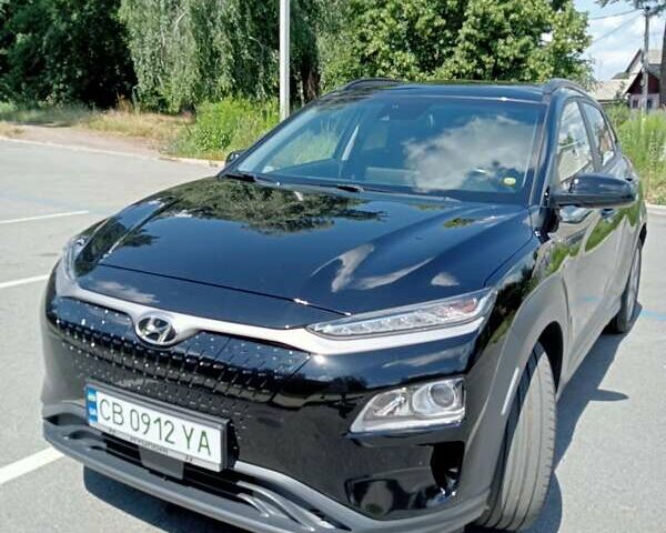 Чорний Хендай Kona, об'ємом двигуна 0 л та пробігом 127 тис. км за 16500 $, фото 1 на Automoto.ua