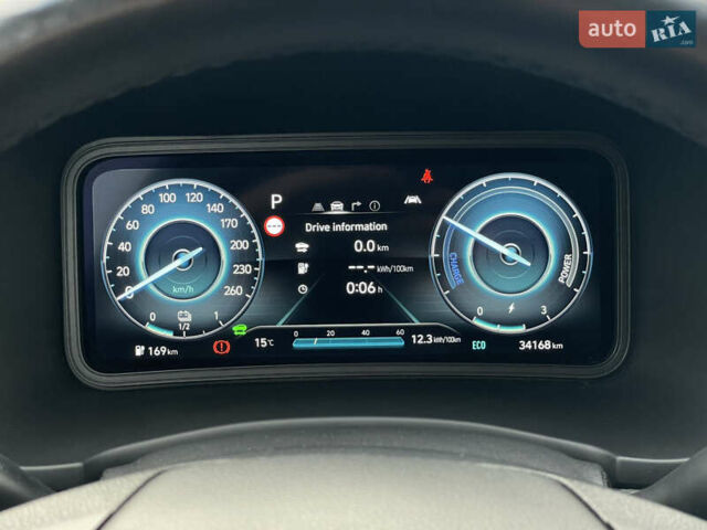 Черный Хендай Kona, объемом двигателя 0 л и пробегом 34 тыс. км за 19800 $, фото 69 на Automoto.ua