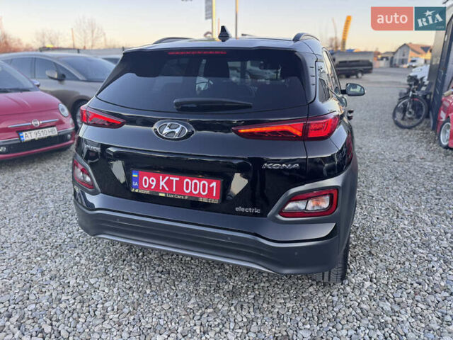 Черный Хендай Kona, объемом двигателя 0 л и пробегом 84 тыс. км за 17789 $, фото 12 на Automoto.ua