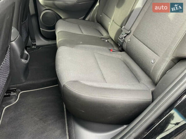 Черный Хендай Kona, объемом двигателя 0 л и пробегом 34 тыс. км за 19800 $, фото 48 на Automoto.ua