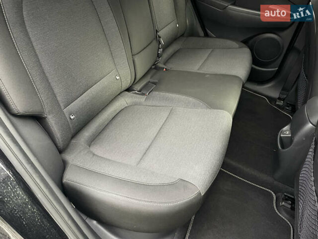 Черный Хендай Kona, объемом двигателя 0 л и пробегом 34 тыс. км за 19800 $, фото 66 на Automoto.ua