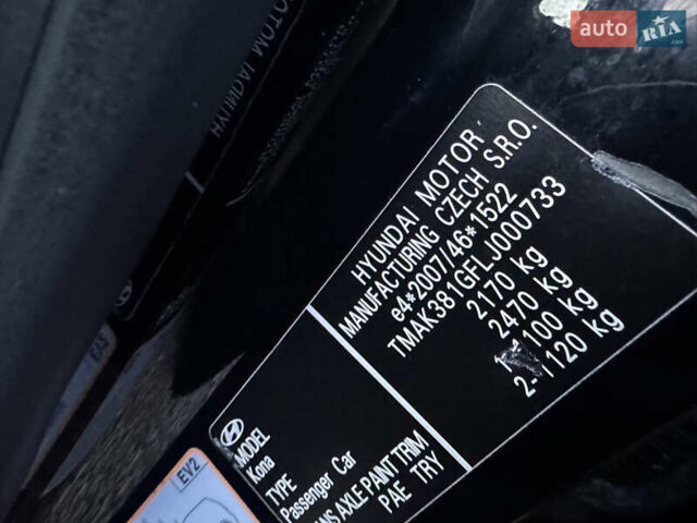 Черный Хендай Kona, объемом двигателя 0 л и пробегом 140 тыс. км за 17900 $, фото 64 на Automoto.ua