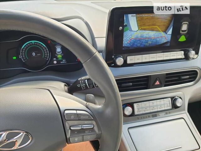 Черный Хендай Kona, объемом двигателя 0 л и пробегом 34 тыс. км за 20500 $, фото 30 на Automoto.ua