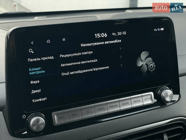 Черный Хендай Kona, объемом двигателя 0 л и пробегом 34 тыс. км за 19800 $, фото 76 на Automoto.ua