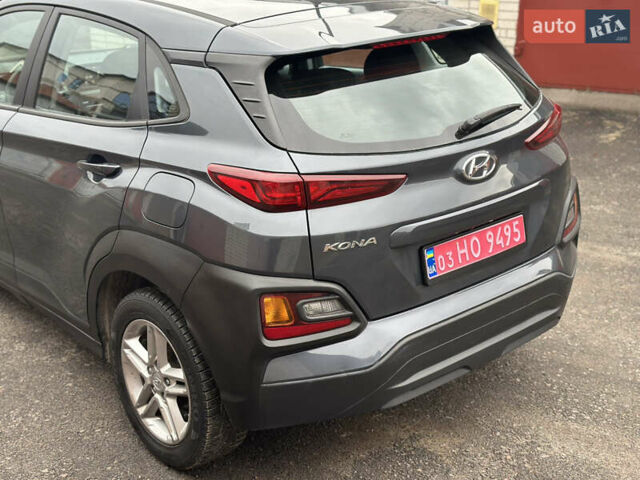 Чорний Хендай Kona, об'ємом двигуна 2 л та пробігом 137 тис. км за 14800 $, фото 8 на Automoto.ua