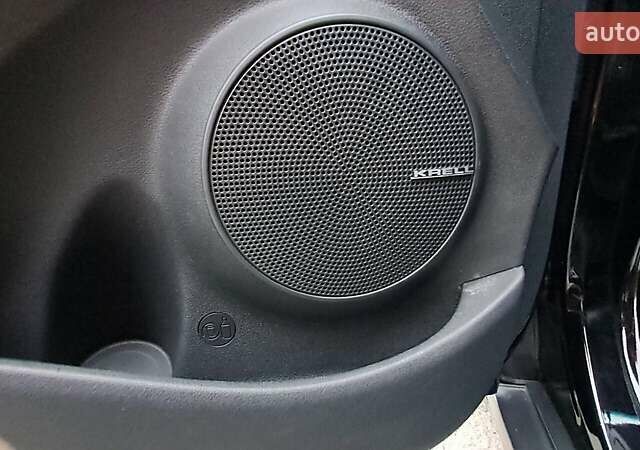 Черный Хендай Kona, объемом двигателя 0 л и пробегом 102 тыс. км за 17999 $, фото 15 на Automoto.ua