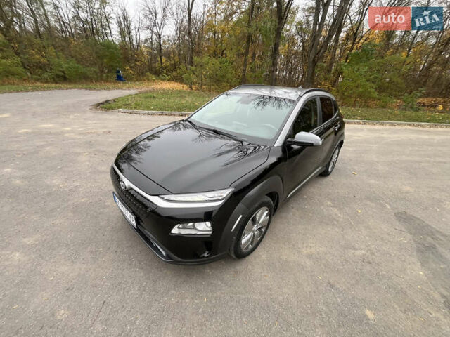 Чорний Хендай Kona, об'ємом двигуна 0 л та пробігом 41 тис. км за 17500 $, фото 11 на Automoto.ua