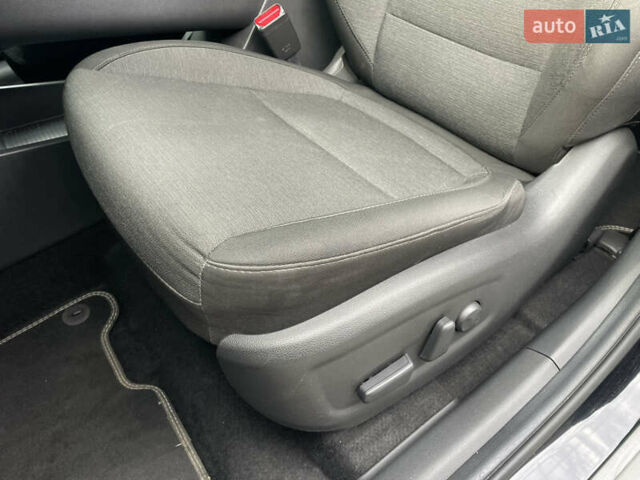 Черный Хендай Kona, объемом двигателя 0 л и пробегом 34 тыс. км за 19800 $, фото 43 на Automoto.ua