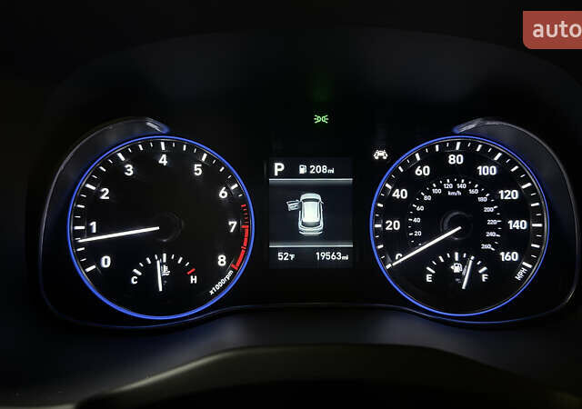 Чорний Хендай Kona, об'ємом двигуна 2 л та пробігом 31 тис. км за 18500 $, фото 8 на Automoto.ua