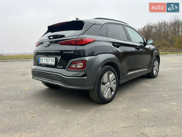 Чорний Хендай Kona, об'ємом двигуна 0 л та пробігом 41 тис. км за 17500 $, фото 4 на Automoto.ua