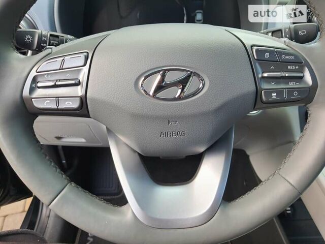 Черный Хендай Kona, объемом двигателя 0 л и пробегом 34 тыс. км за 20500 $, фото 25 на Automoto.ua