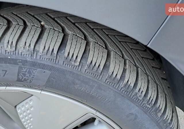 Черный Хендай Kona, объемом двигателя 0 л и пробегом 102 тыс. км за 17999 $, фото 26 на Automoto.ua