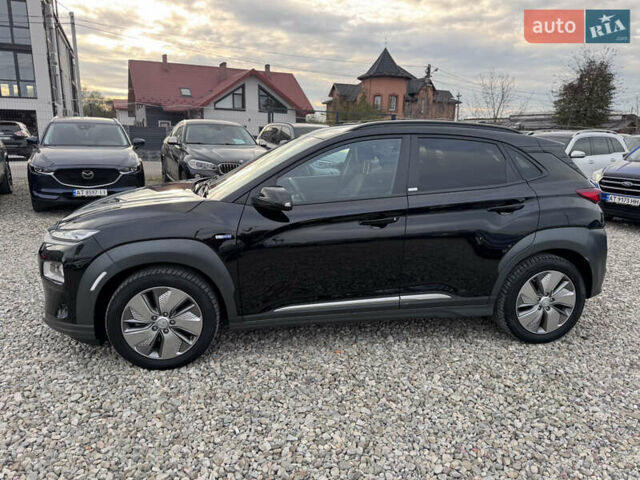 Черный Хендай Kona, объемом двигателя 0 л и пробегом 140 тыс. км за 17900 $, фото 4 на Automoto.ua