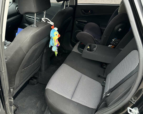 Чорний Хендай Kona, об'ємом двигуна 2 л та пробігом 24 тис. км за 15500 $, фото 17 на Automoto.ua