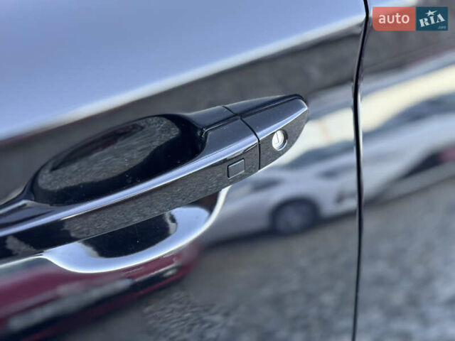 Черный Хендай Kona, объемом двигателя 0 л и пробегом 84 тыс. км за 17789 $, фото 24 на Automoto.ua